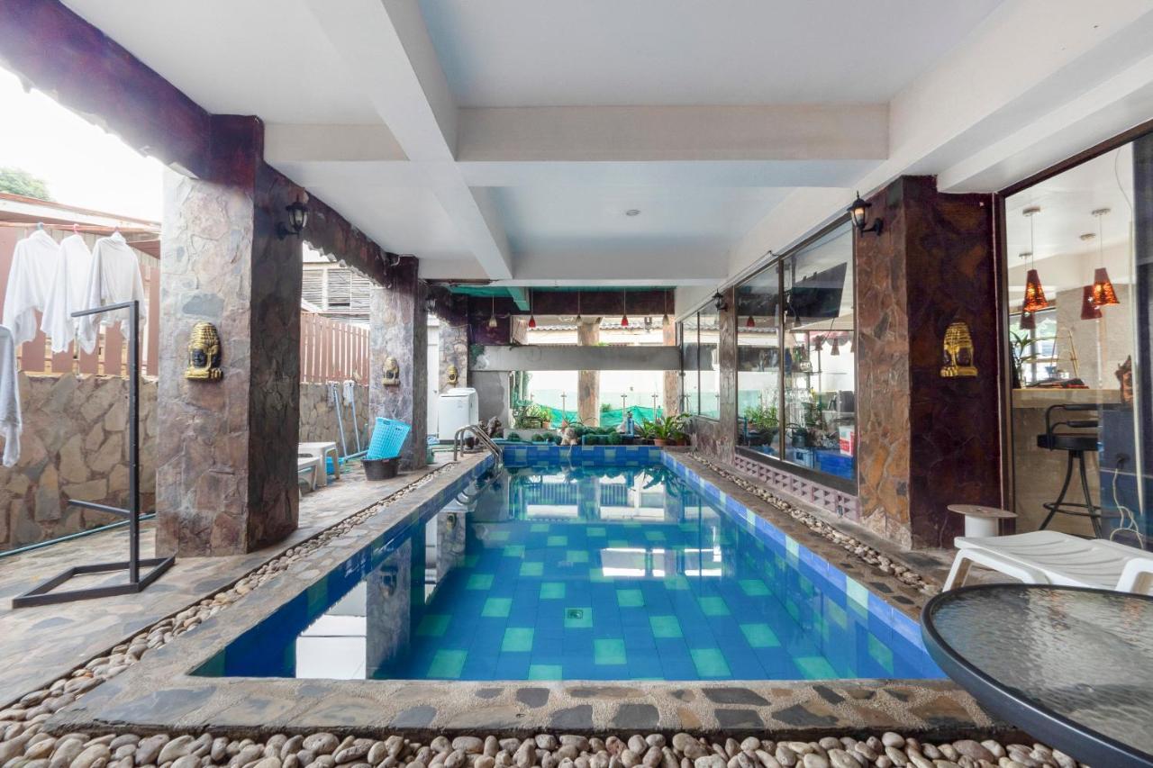 Oyo 75316 Capital Residence Pattaya Exterior photo