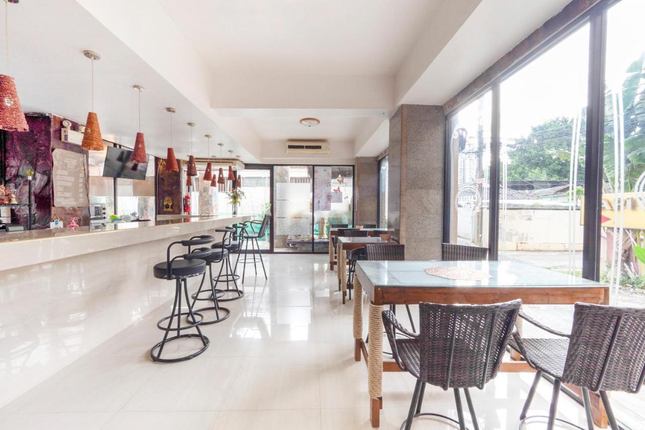 Oyo 75316 Capital Residence Pattaya Exterior photo