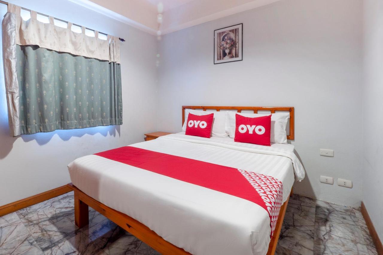 Oyo 75316 Capital Residence Pattaya Exterior photo